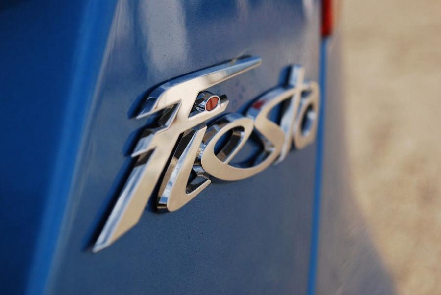  Ford Fiesta 2008 года  (фото 186 из 201)